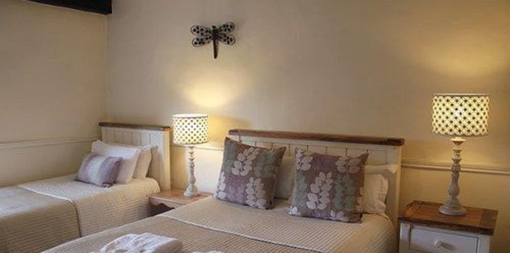 לינה וארוחת בוקר Winterbourne The Coach House מראה חיצוני תמונה